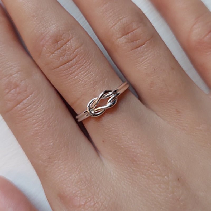 Knot Infinity Rings For Women - Fashionista Finesse
