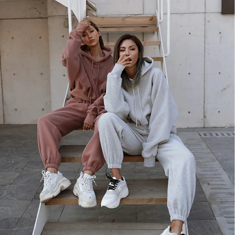 Women Warm Hoodie and Pants Set - Fashionista Finesse