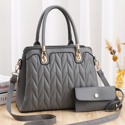 Diamond Pattern Fashionable Handbag