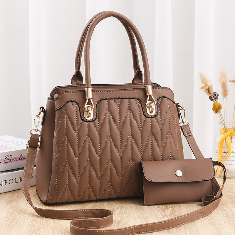 Diamond Pattern Fashionable Handbag