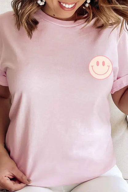 PLUS SIZE POCKET BRIDE HAPPY FACE GRAPHIC TEE