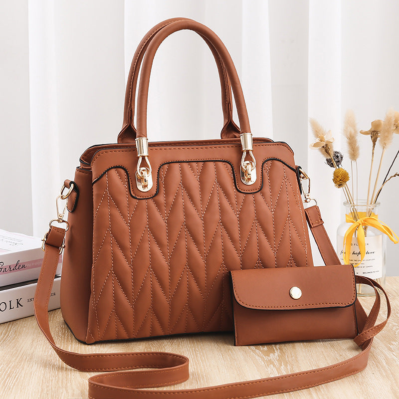 Diamond Pattern Fashionable Handbag