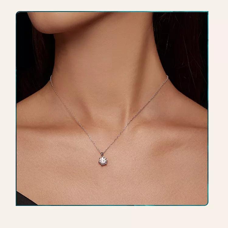 Moissanite Pendant Necklace - Fashionista Finesse