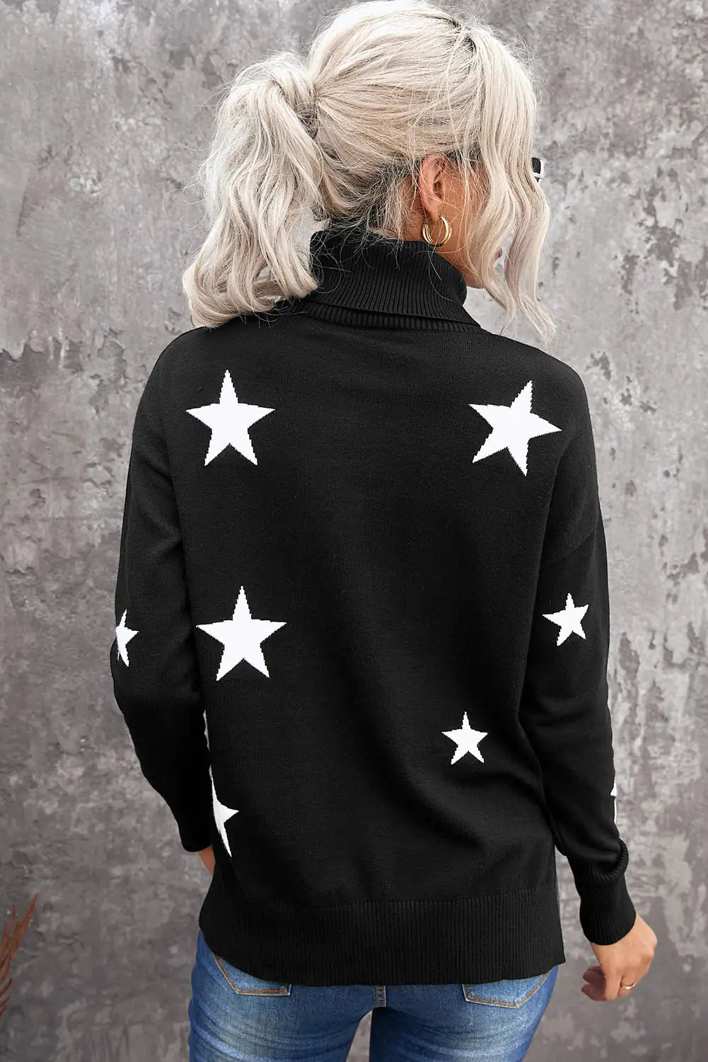 Star Print Sweater - Fashionista Finesse